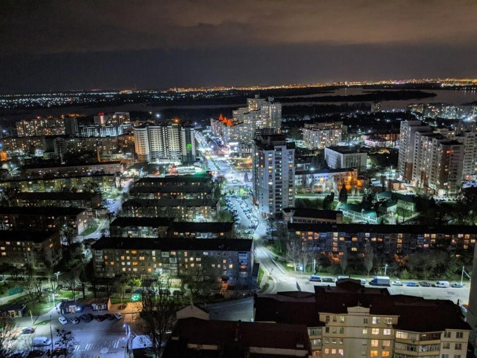 Видовая Квартира Yaroslavichi-2 Vyshhorod Exterior photo